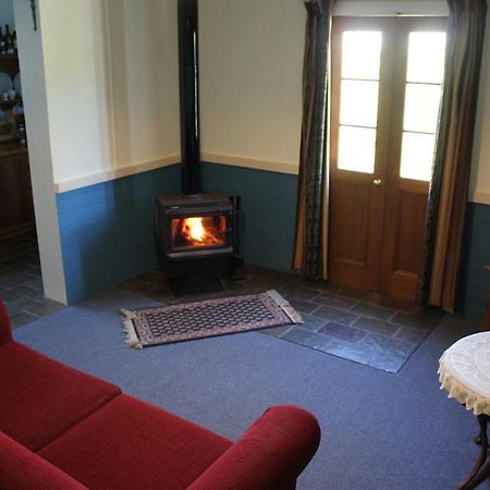 Coonawarra'S Pyrus Cottage Extérieur photo